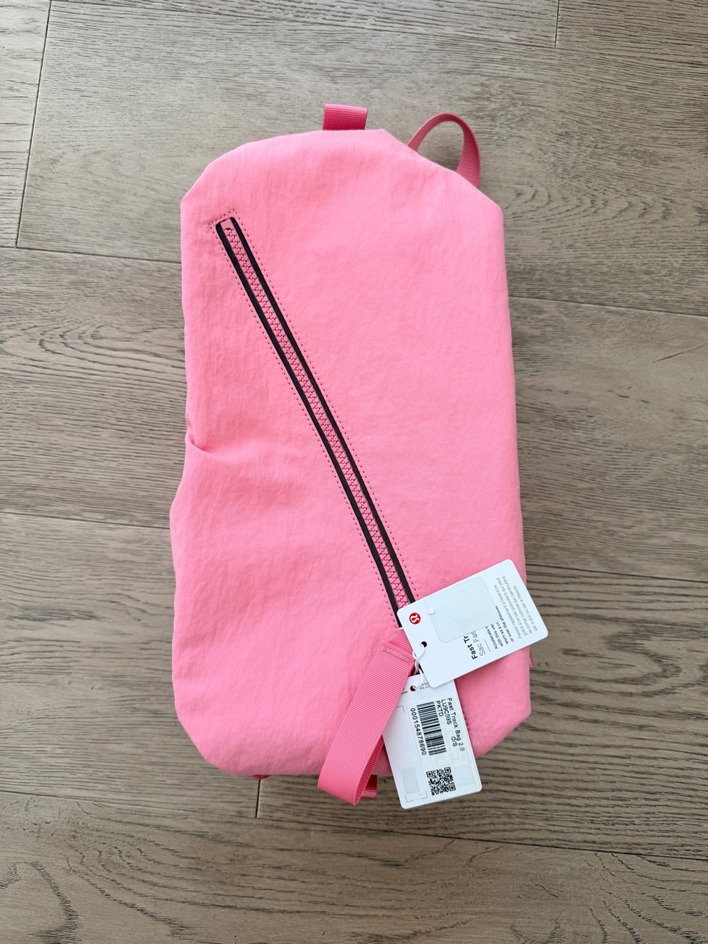 Lululemon Fast Track 2.0 Bag 10L NWT - Picture 2 of 5